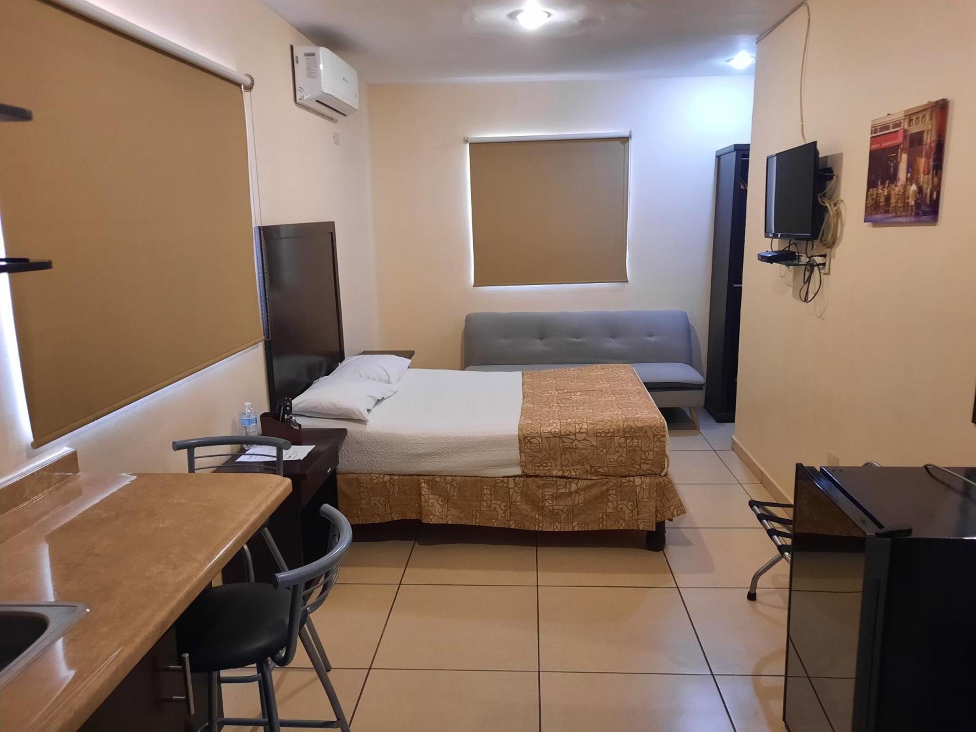 Hgen Rooms & Suites Los Mochis Eksteriør billede