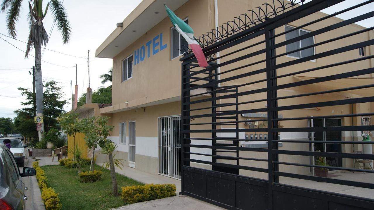 Hgen Rooms & Suites Los Mochis Eksteriør billede