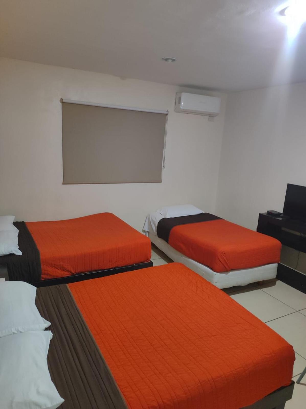 Hgen Rooms & Suites Los Mochis Eksteriør billede