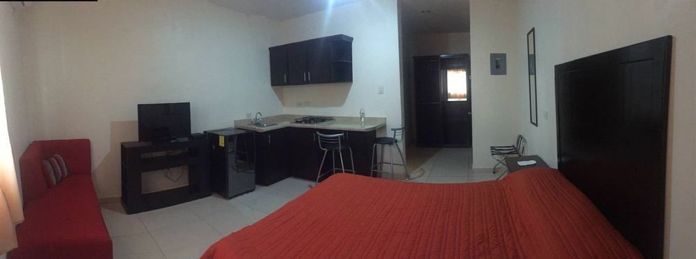Hgen Rooms & Suites Los Mochis Eksteriør billede